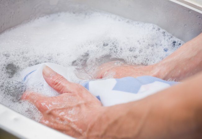 Chất liệu Microfiber có thể giặt bằng máy hoặc bằng tay