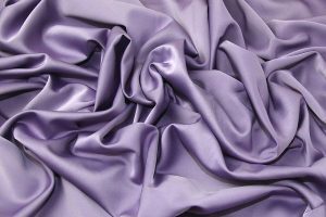 Vải satin là vải gì? Chất liệu satin và những điều ít ai biết tới 