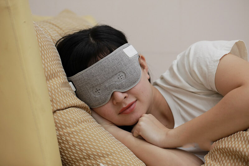 Bí quyết ngủ ngon khi dùng bịt mắt