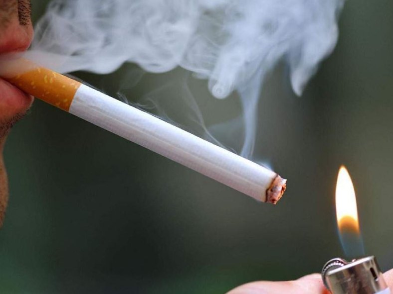 Hơn 10 cách khử mùi thuốc lá trong phòng điều hòa hiệu quả