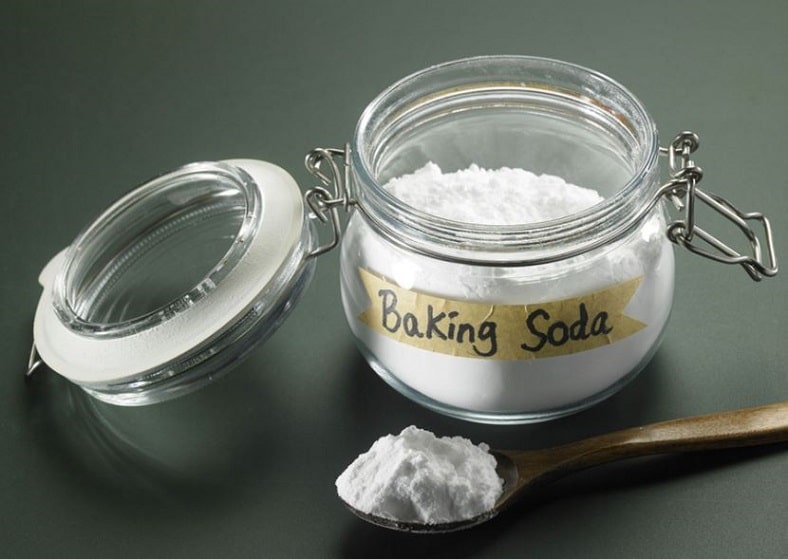 Làm sạch đệm thường xuyên bằng baking soda