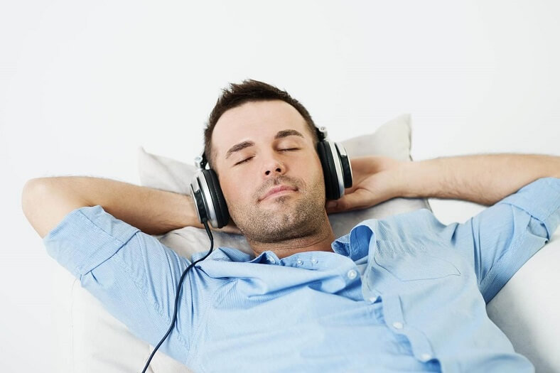 Khoa học chứng minh âm nhạc tốt cho giấc ngủ