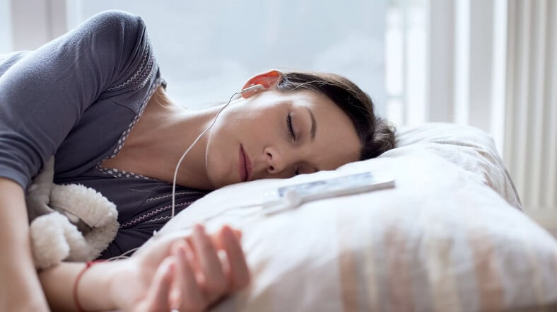 Những lưu ý trong khi nghe nhạc để ngủ
