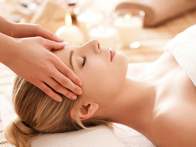 Massage trước khi đi ngủ giúp bạn thoải mái hơn khi ngủ