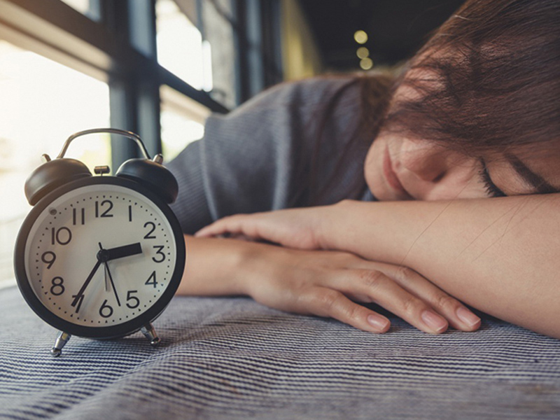Ngủ dậy bị chóng mặt do thời gian ngủ chưa khoa học