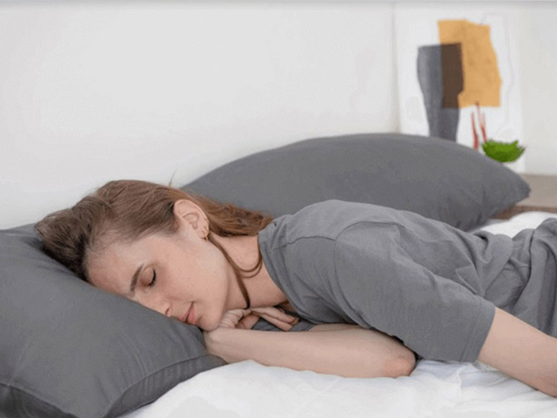 Ngủ sai tư thế cũng là nguyên nhân khiến lúc ngủ giật mình