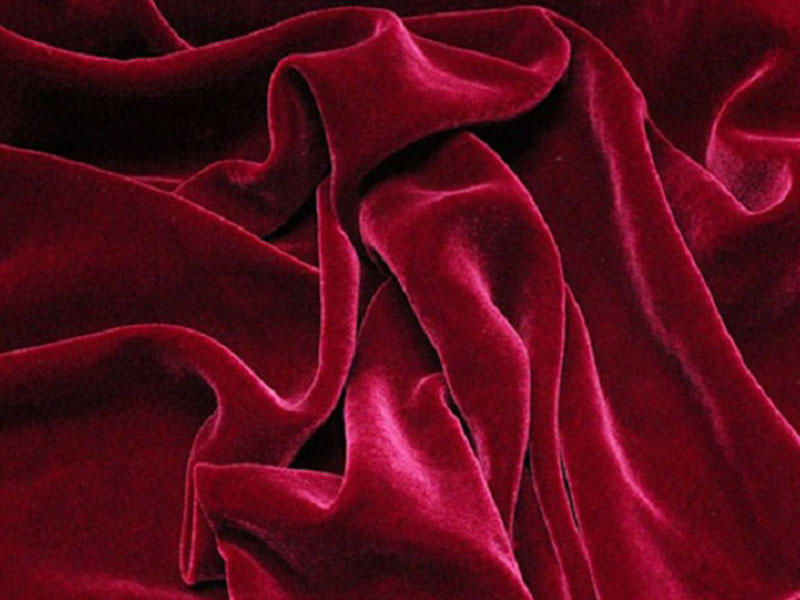 Vải nhung đỏ là một màu vải nhung truyền thống