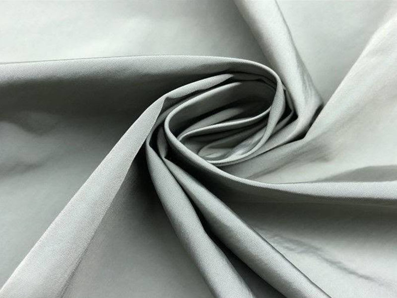 Vải Nylon là vải nhân tạo được có bản chất là nhựa